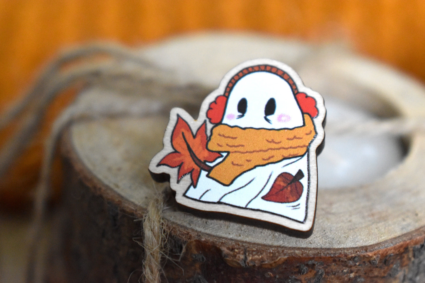 Autumn Ghost Wooden Pin - ihadotherplans