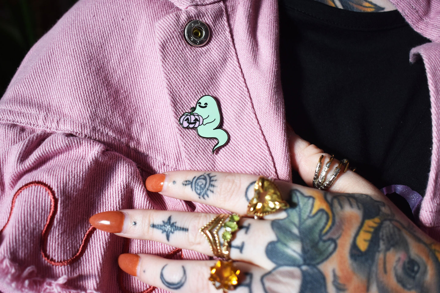 Pastel Ghost with Pumpkin (Happy Weirdos) Hard Enamel Pin, Ltd Ed - Mint Green -ihadotherplans