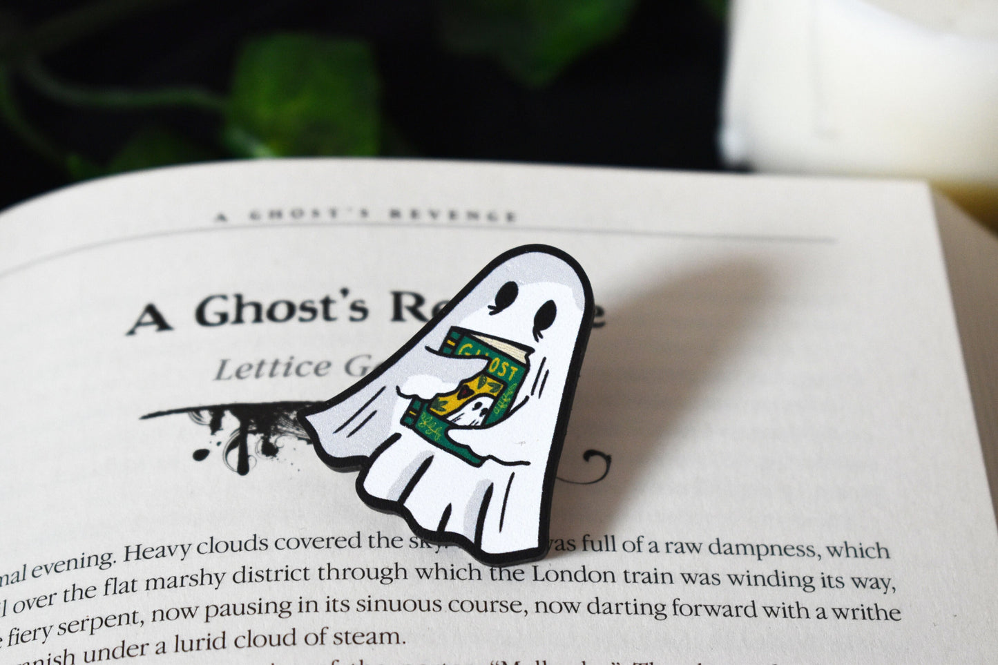 Sheet Ghost & Book Wooden Pin - ihadotherplans