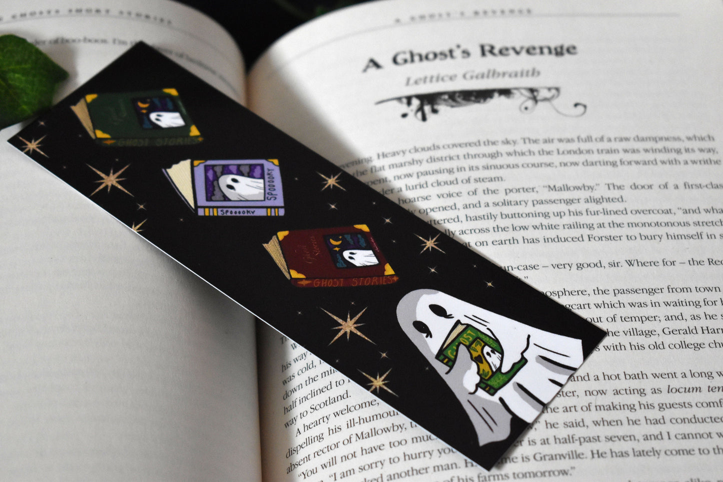 Ghost, Stars & Books Bookmark, Black -ihadotherplans