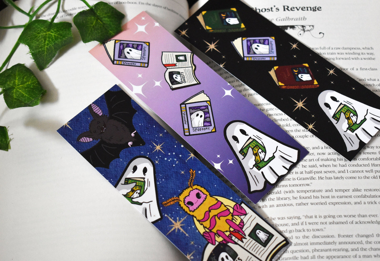 Sheet Ghost, Stars & Books Bookmark, Lilac -ihadotherplans