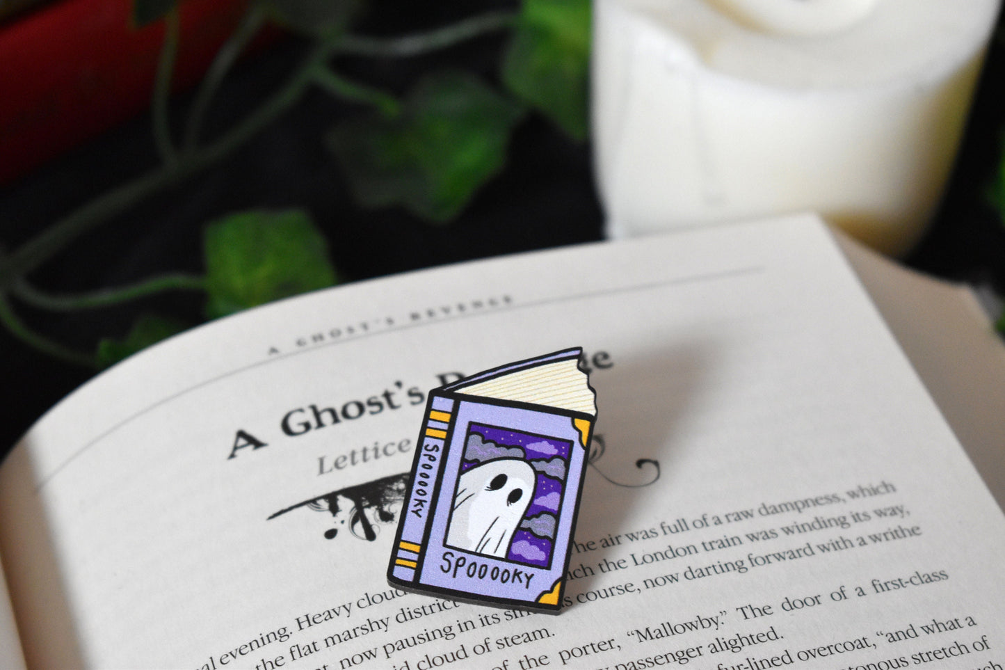Spooky Book Sheet Ghost Wooden Pin - ihadotherplans